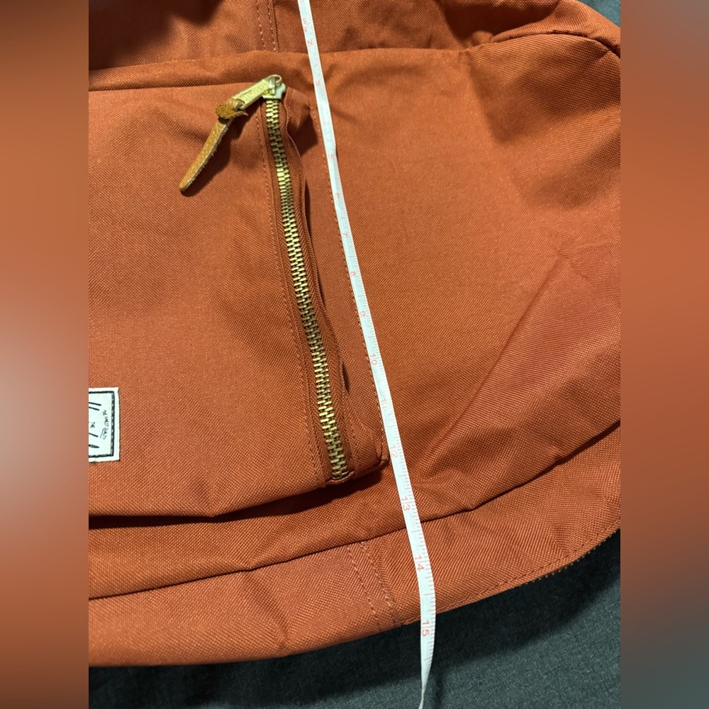 Herschel Backpack - Picture 6 of 8